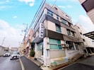 喜馬ビルの外観