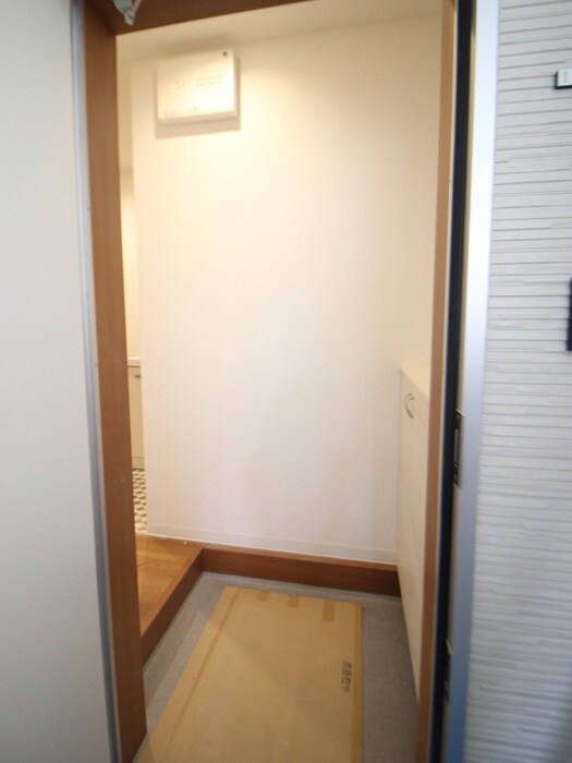 玄関 寿ＯＭパレス