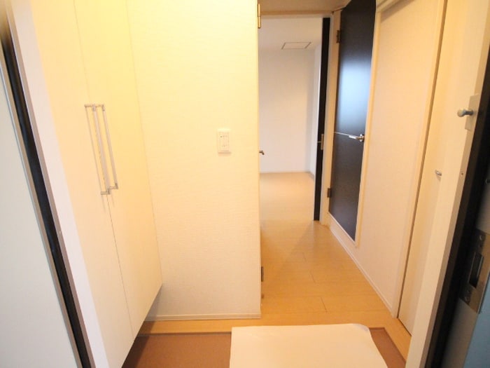 廊下 フロ－レンス宮町