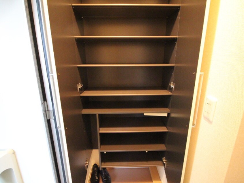 靴箱 フロ－レンス宮町