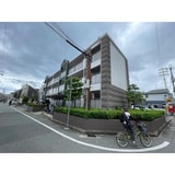 シャーメゾン燦燦　東館