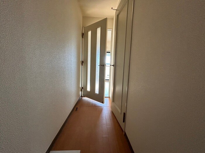 廊下 パ－クプラザ鷹取