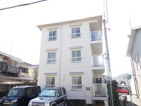 サンハイツ天神