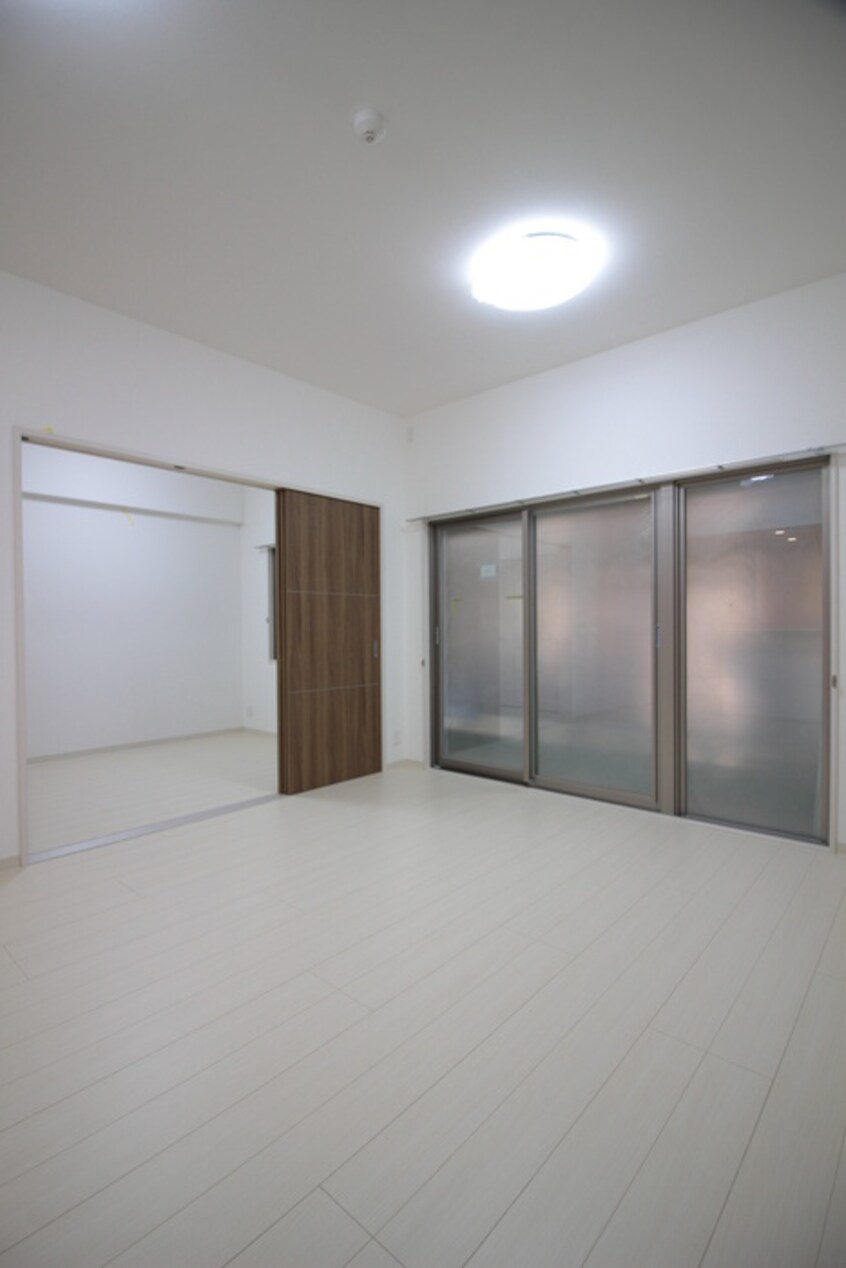 内観写真 ショウエイ靱