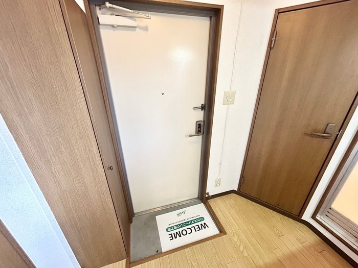 玄関 シマダマンション