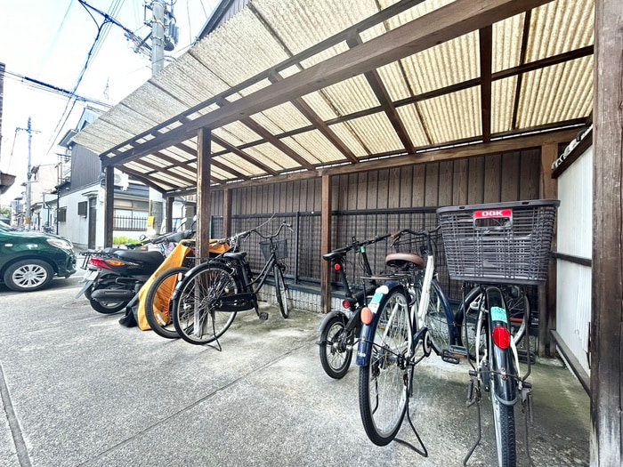 駐輪場 シマダマンション