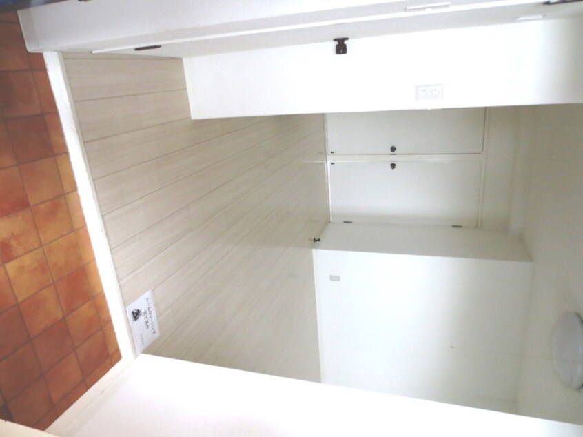 居室 かねまつ南巽マンション