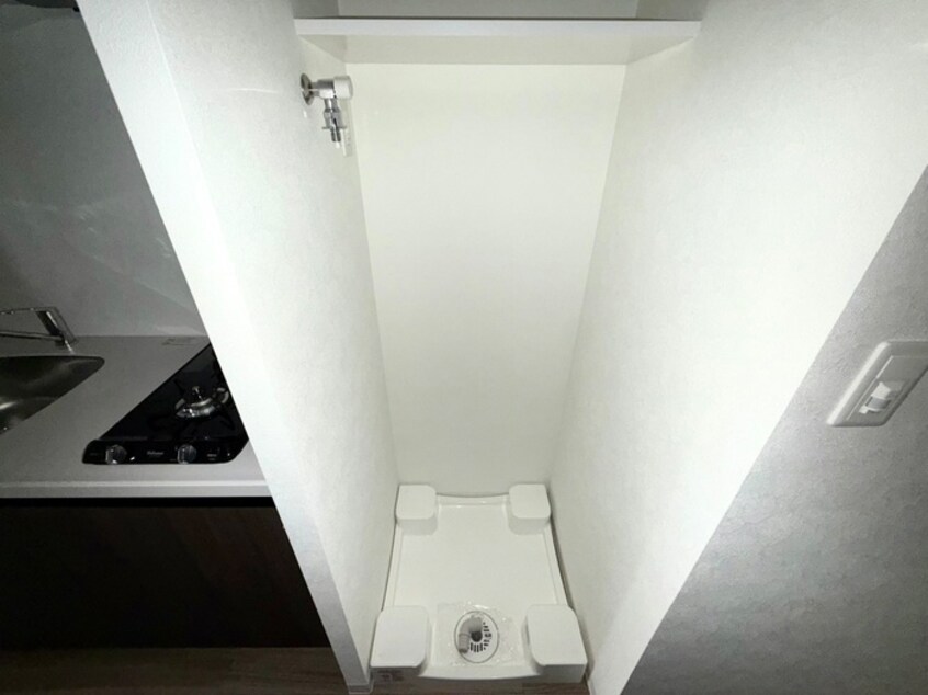 洗濯機置場 プレサンスOSAKA姫里ヴィオン