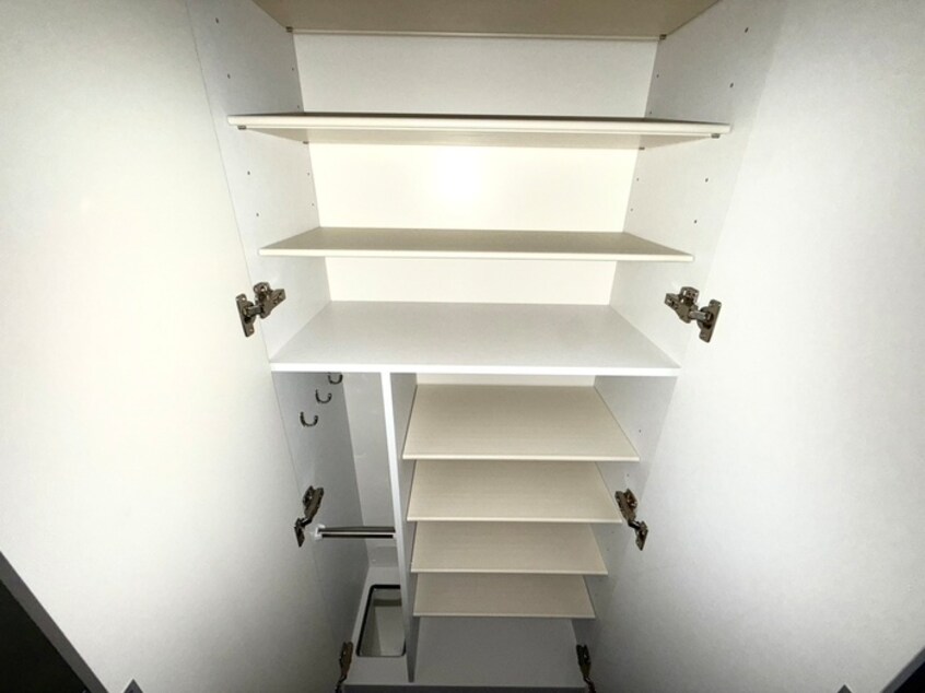 靴箱 プレサンスOSAKA姫里ヴィオン