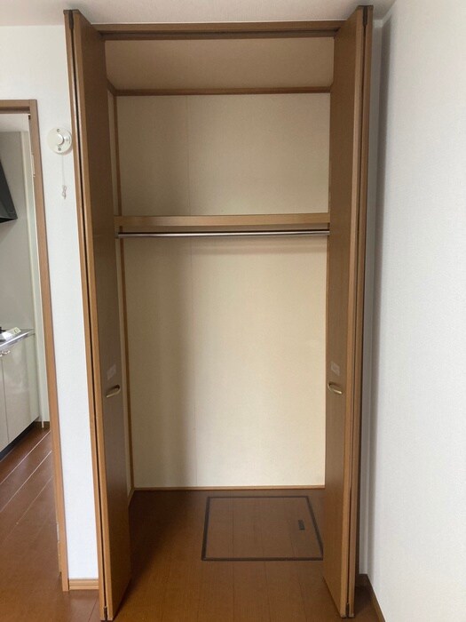 収納 ロワールＴ