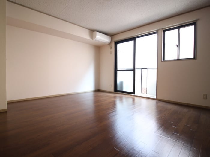 居室 ＣＲＥＡＴＩＯＮ