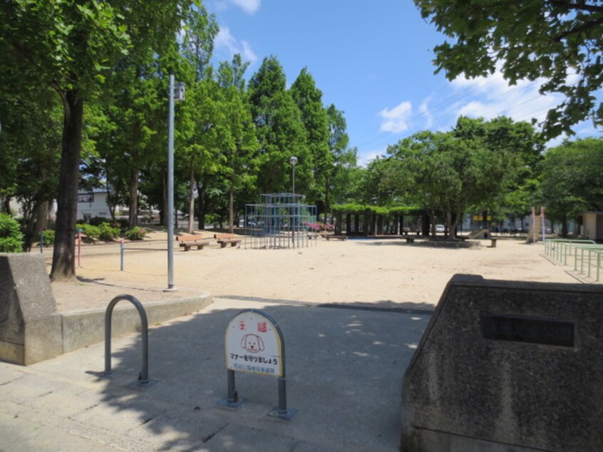 浅原公園(公園)まで100m ラカーザセレーナ