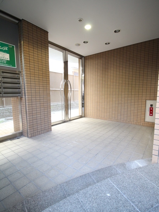 エントランス部分 レシェンテ水澤
