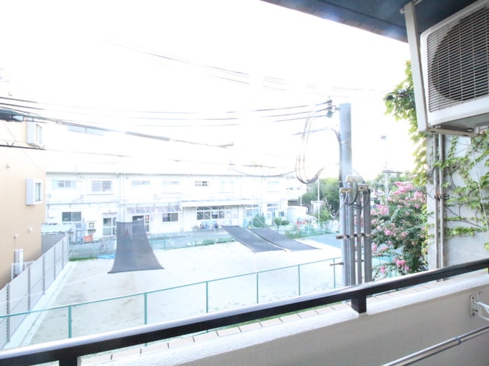 室内からの展望 レシェンテ水澤