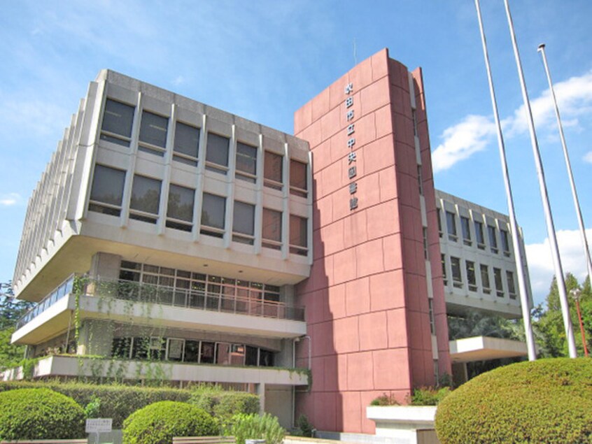 吹田市立中央図書館(図書館)まで400m レシェンテ水澤