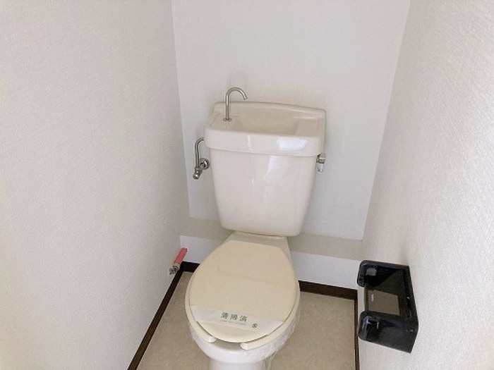 トイレ ダゼアマンション