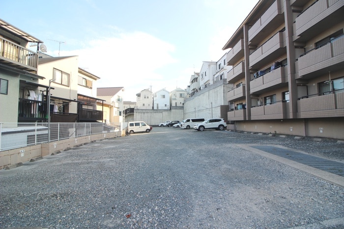 駐車場 北野マンション