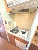 キッチン ｴｽﾃﾑｺｰﾄ新大阪Ⅲｽﾃｰｼｮﾝﾌﾟﾗｻﾞ