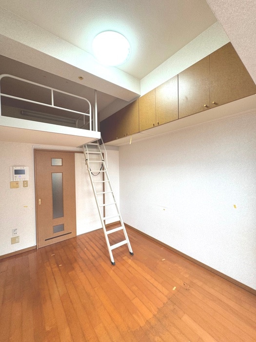 居室 ｴｽﾃﾑｺｰﾄ新大阪Ⅲｽﾃｰｼｮﾝﾌﾟﾗｻﾞ