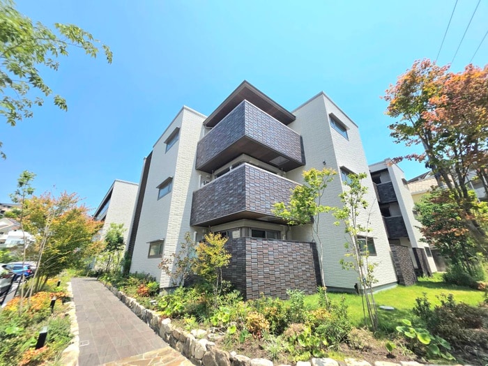 外観写真 エクセレントガーデンヒルズA棟