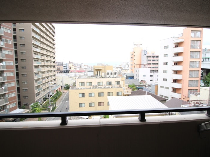 室内からの展望 ルポン・ヴェ－ル