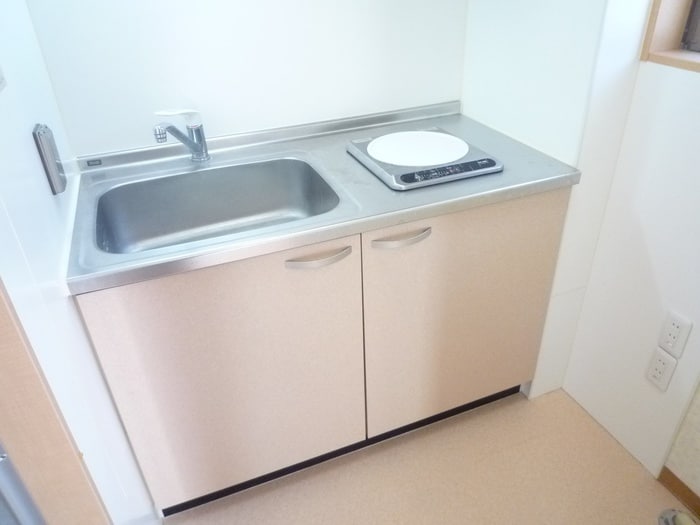 キッチン ウィング山手