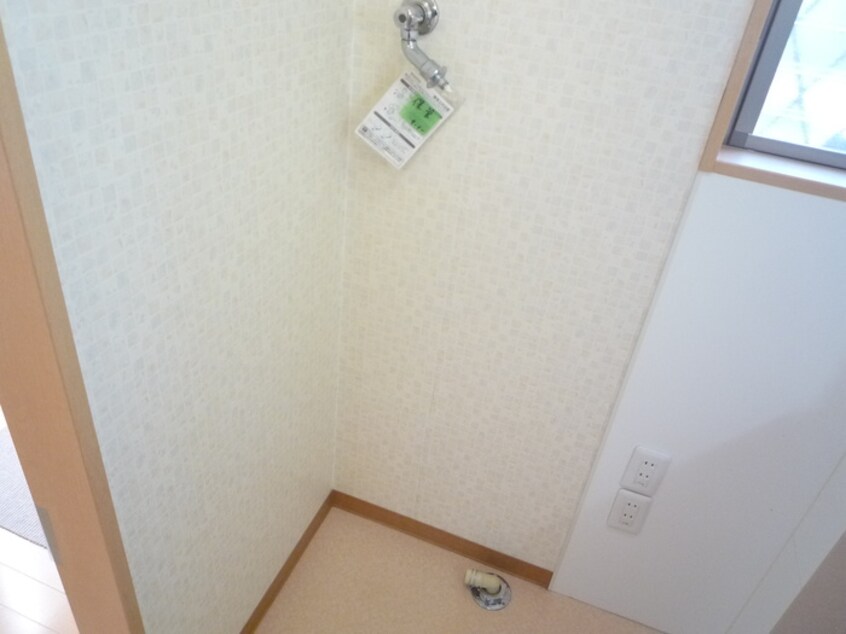 洗濯機置場 ウィング山手