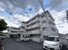 パ－クハイツアイリス２番館の外観