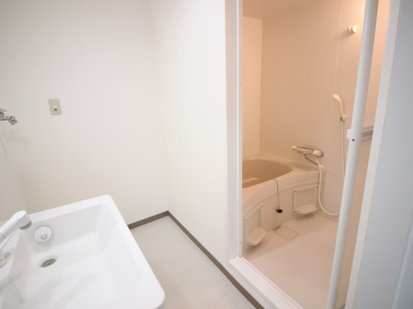 収納 パ－クハイツアイリス２番館