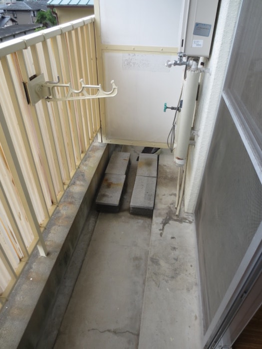 洗濯機置場 シェモア御蔭通