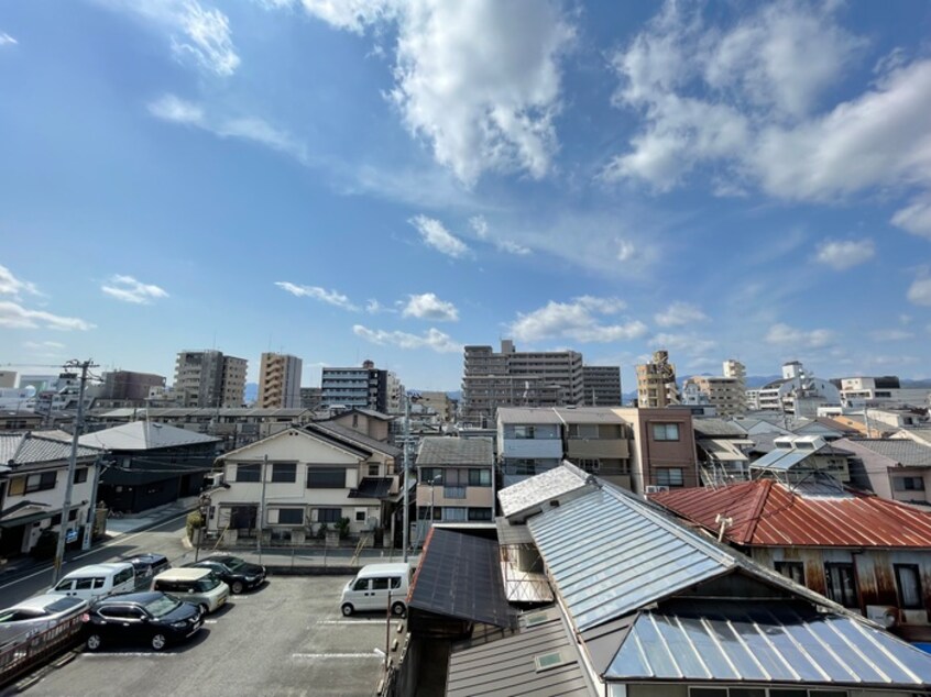 室内からの展望 サンシャイン西院