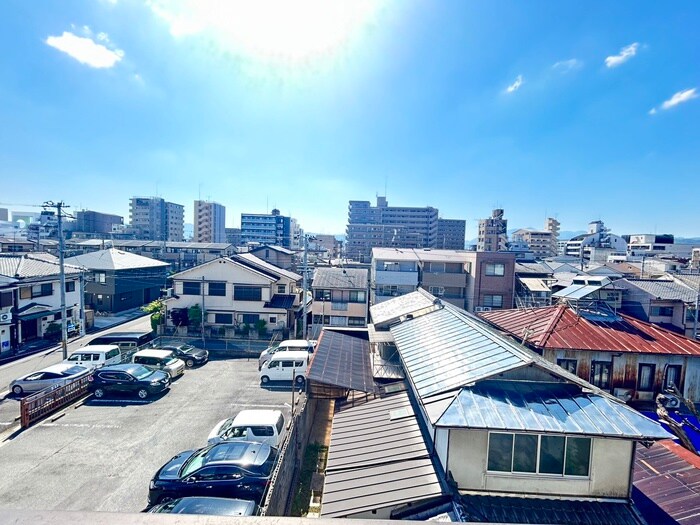 室内からの展望 サンシャイン西院