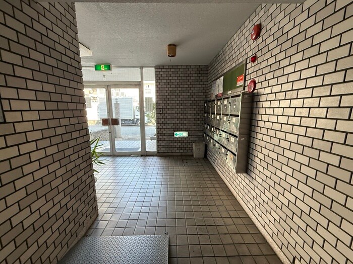 エントランス部分 平野ハイツ