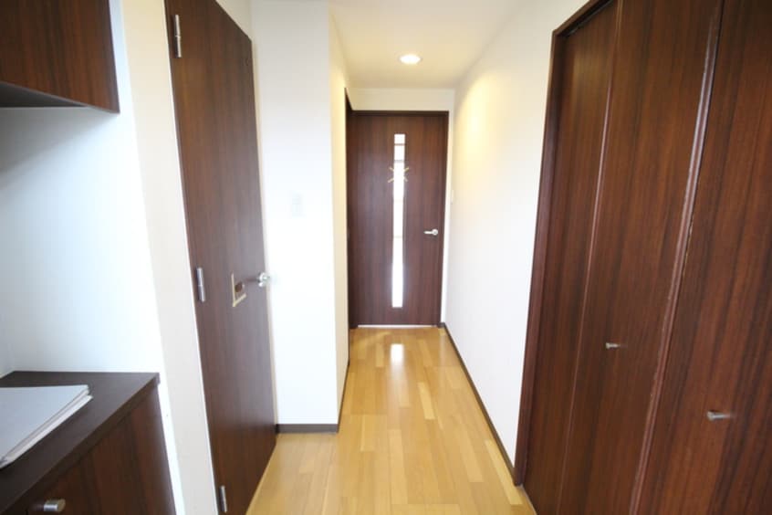 廊下 エル・セレ－ノ山科