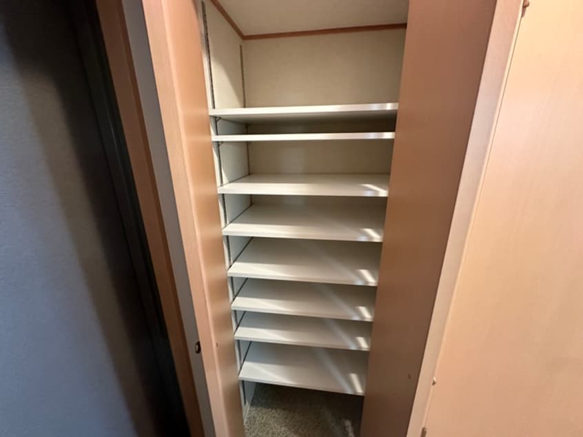 靴箱 インプルーブ四天王寺