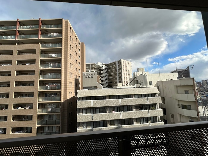 室内からの展望 インプルーブ四天王寺