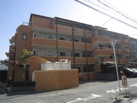 ﾗｲｵﾝｽﾞﾏﾝｼｮﾝ曽根長興寺（2階）