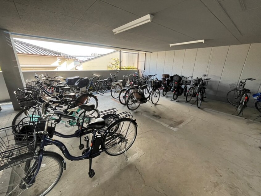 駐輪場 ガ－デンシティハイツ