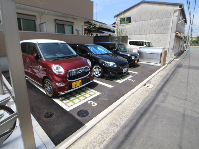 駐車場 サンシーブル三国ヶ丘