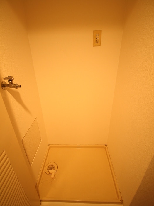 洗濯機置場 天満ﾒｿﾞﾝ中塚