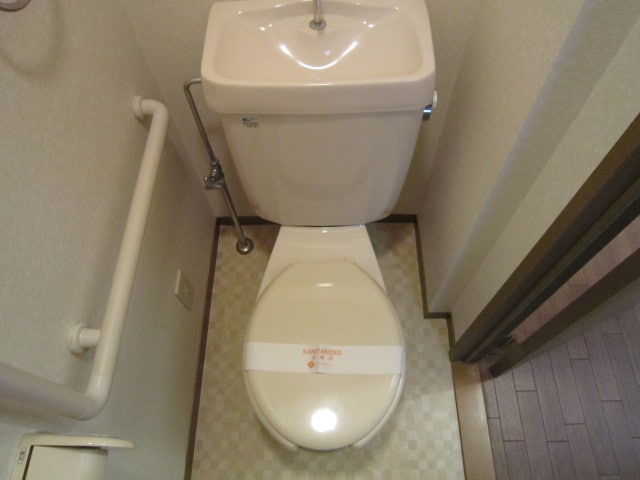 トイレ フロ－ラル夙川