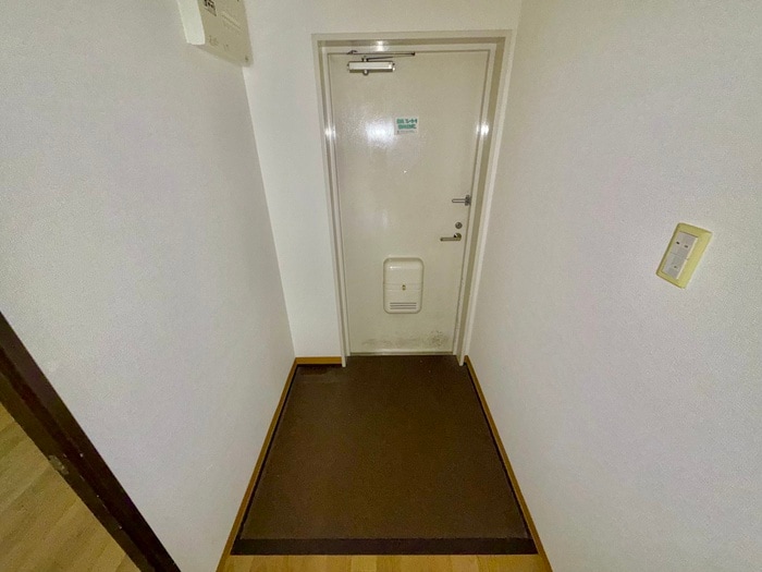 玄関 プロムナ－ドイズモ