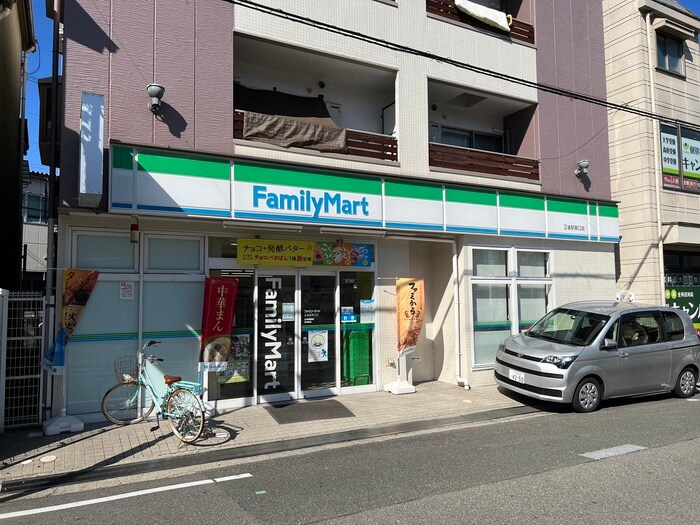 ファミリーマート(コンビニ)まで429m フジパレス正雀
