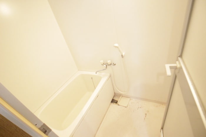 バス／シャワールーム等 エクレ－ル衣掛