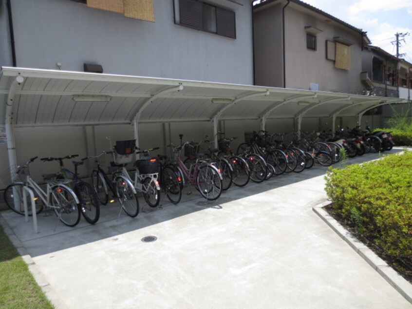 駐輪場 グランデ紫陽花