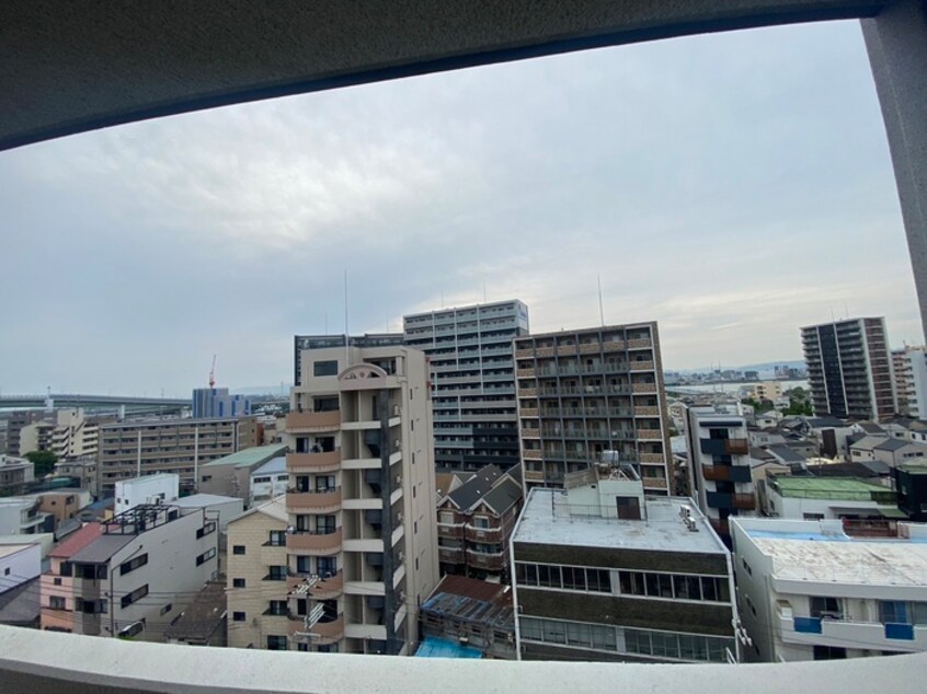 室内からの展望 ｽﾜﾝｽﾞｼﾃｨ福島ｸﾞﾗﾝﾃﾞ(901)
