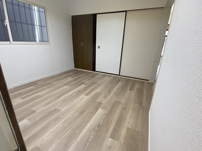 居室 堀溝３丁目戸建