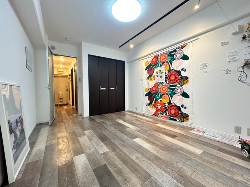 居室 イ－ズコ－ト緑地公園