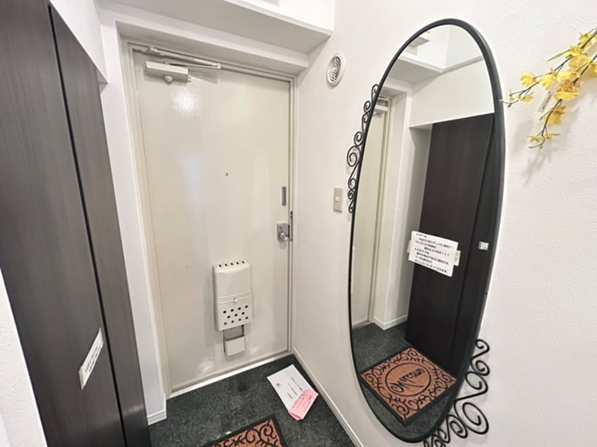 玄関 イ－ズコ－ト緑地公園