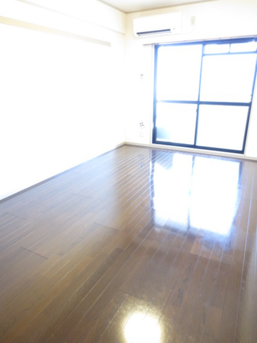 居室 ファースト